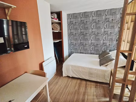 location appartement 1 pièce 22 m² à nantes (44000)