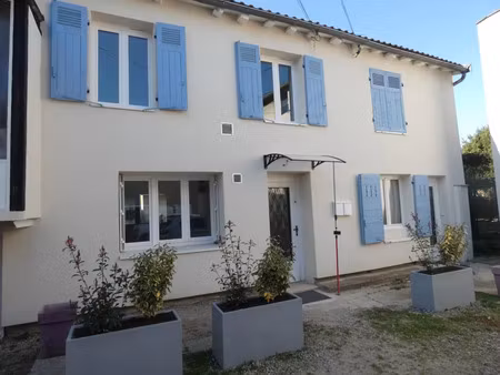 location appartement 3 pièces 61 m² à saint-genis-laval (69230)