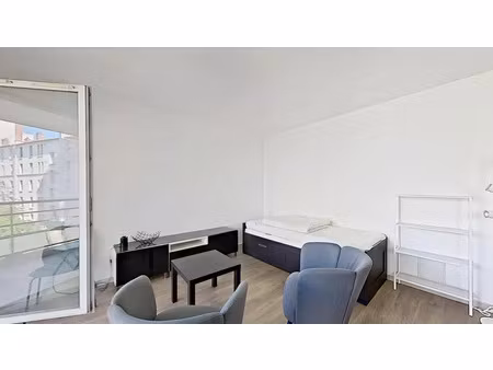 location appartement 1 pièce 29 m² à lyon 7 (69007)