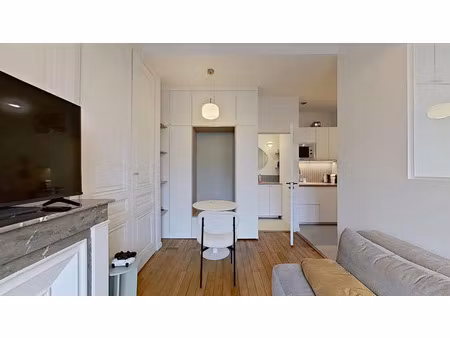 location appartement 2 pièces 32 m² à lyon 7 (69007)
