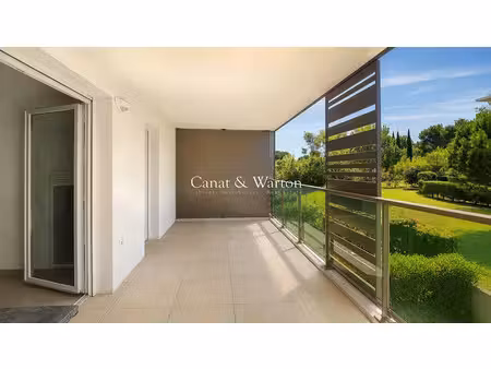 vente appartement 2 pièces 50 m² à saint-raphael (83700)  294 000 €