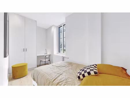 location appartement 1 pièce 11 m² à lyon 8 (69008)