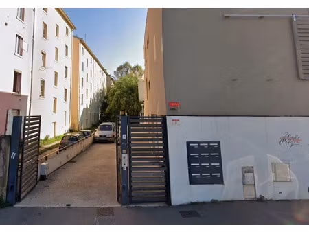 location garage à lyon 9 (69009)