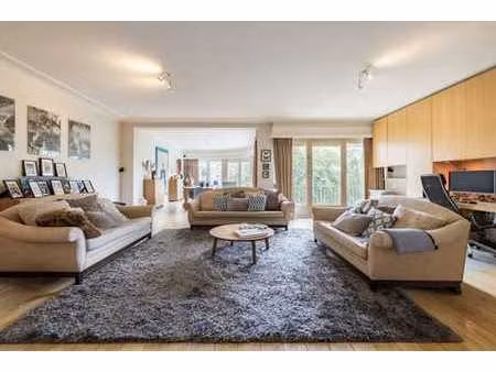 bois de la cambre bel appartement de +/- 170 m²
