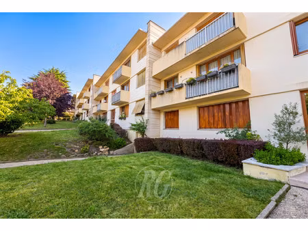 vente appartement 3 pièces 58.5 m² à garches (92380)  320 000 €
