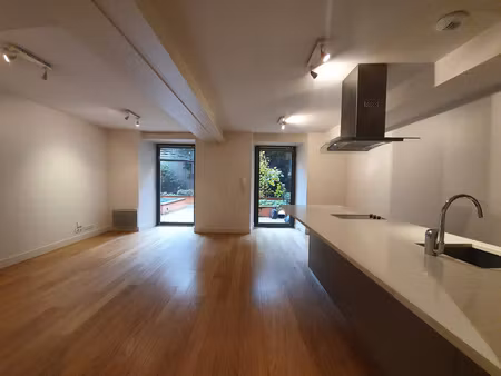 les carmes - appartement t2 dans résidence de standing