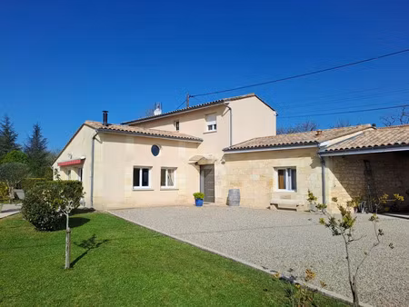 vente maison 5 pièces 130 m² saint-andré-de-cubzac (33240)