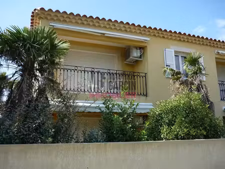 vente appartement 2 pièces 47.69 m² à l'isle-sur-la-sorgue (84800)  191 700 €