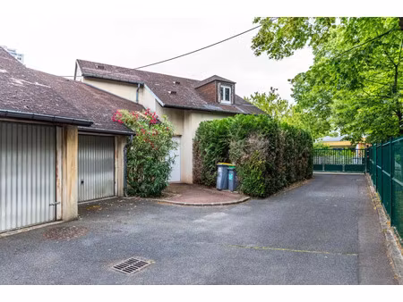 vente maison 79 m² chatou (78400)
