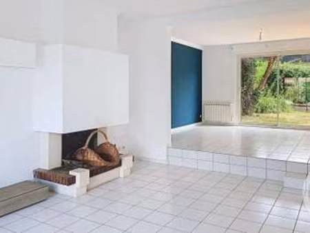 vente maison à laval (53000) : à vendre / 141m² laval