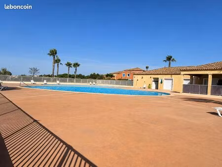 vente | villa t3 | béziers | terrasse · piscine
