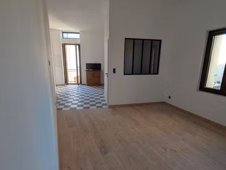 maison de village 55m2 55m2 de garage entièrement rénovée