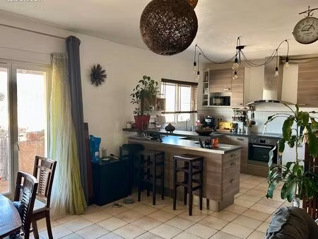appartement traversant plein pied 4 pièces 100m2 très bon état