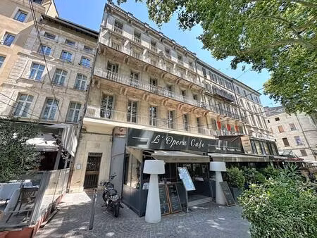 avignon intra-muros  appartement à vendre 194 m²  4 pièces  balcon filant  terrasse 14 m² 