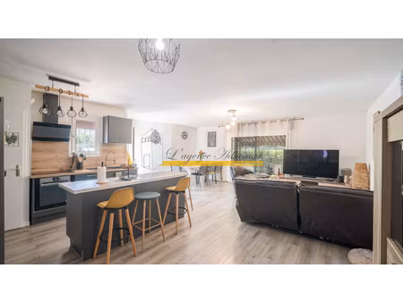 montélimar  appartement rez de jardin avec dépendance  112 m