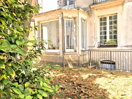 appartement de caractère à proximité de l'île de versailles