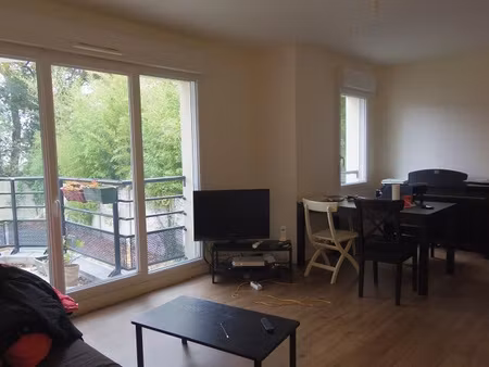 a louer - appartement t2 avec balcon - quartier chantenay