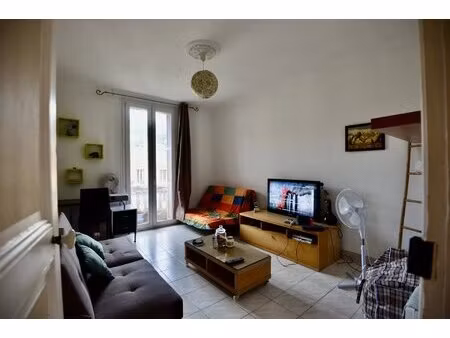 joli 2 pièces en étage élevé