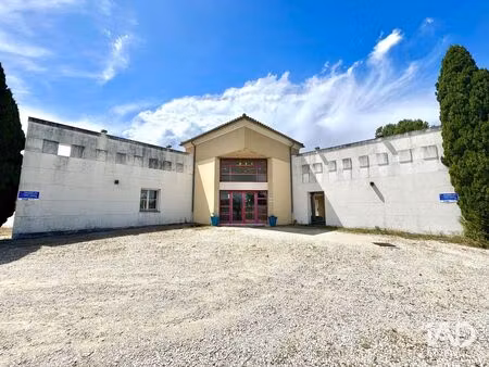 boutique/local commercial à lapalud (84840)