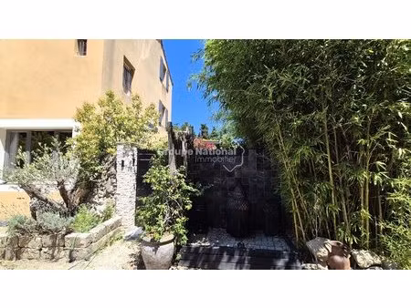 couthezon - mas 145 m² avec jardin + piscine
