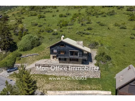 vente chalet 10 pièces 195 m² à vars (05560)  940 000 €