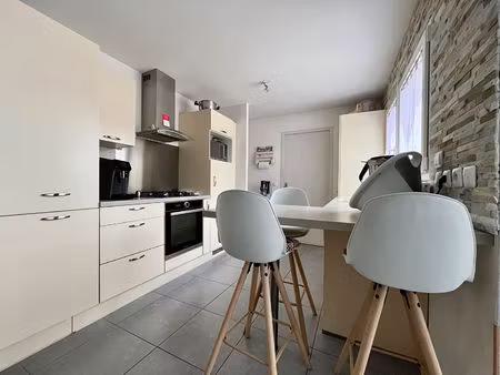maison la montagne 5 pièce(s) 93 m2