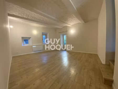 location appartement 4 pièces 71 m² à mirmande (26270)