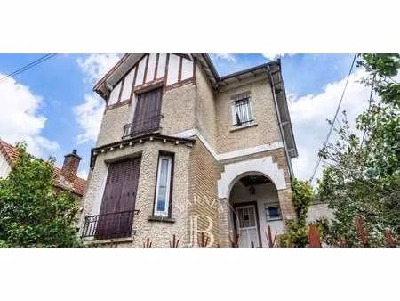 maison avec jardin et terrasse le chesnay-rocquencourt (78)