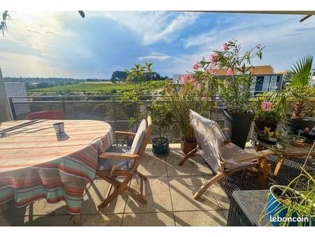 t3 de 61 m² avec grande terrasse  vue exceptionnel et parking privé sécurisé