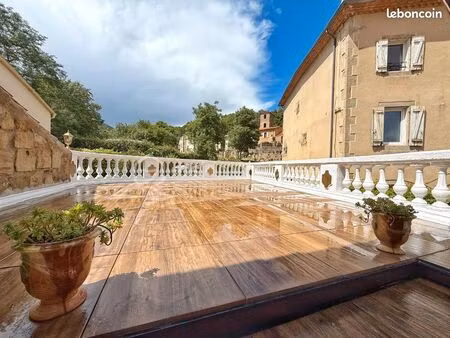 vends maison en pierre
