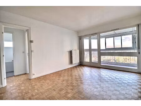 appartement 49.31m² - marly le roi - dernier etage - meuble