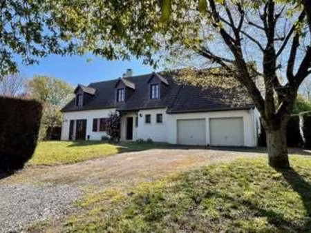 vente maison à solesmes (72300) : à vendre / 179m² solesmes