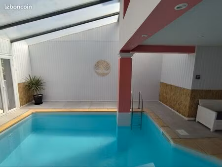 villa 180 m²