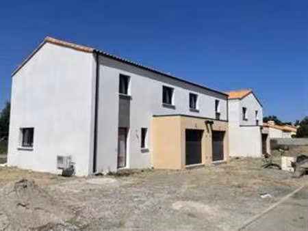 location maison à pont-saint-martin (44860) : à louer / 94m² pont-saint-martin