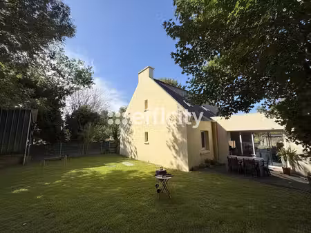 maison 7 pièces - 151 m²