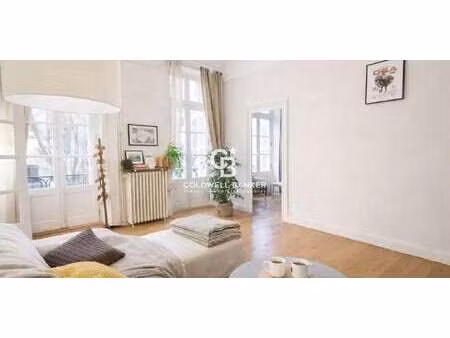 appartement centre ville rive droite - laval (53)