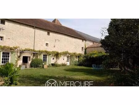 maison avec piscine saint-maixent-l’ecole (79)
