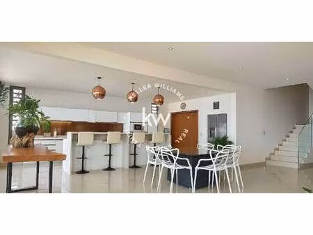 maison avec terrasse arue (987)