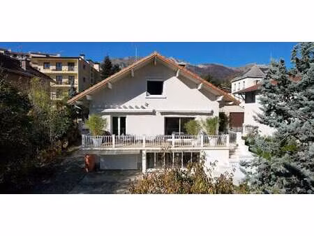 propriété avec jardin bayard - gap (05)