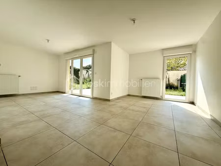 vente appartement 4 pièces 78 m² à genas (69740)  445 000 €