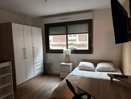 rouen gare studio meuble