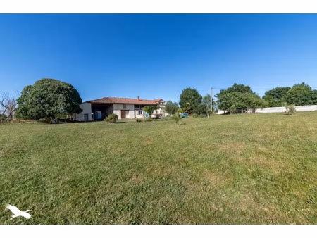 vente maison 4 pièces 92 m² castelsarrasin (82100)