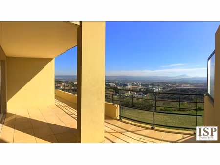 la duranne - appartement t3 - vue dégagée avec terrasse + parking