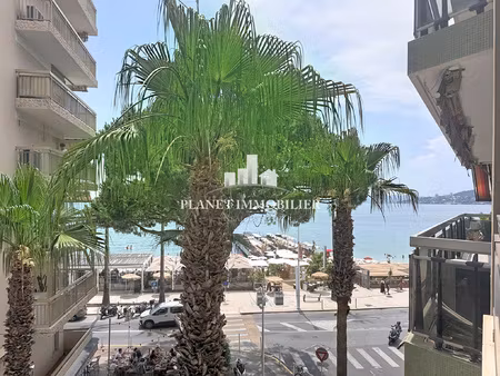 juan les pins 2 pieces grande terrasse et deux garages
