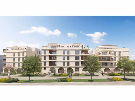 vente appartement 4 pièces 80 m² beaucaire (30300)