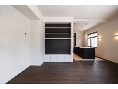 duplex à vendre à rue des pierres rouges 2 watermael-boitsfort (vbe42425)