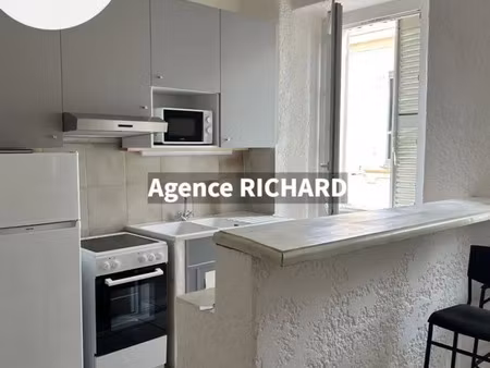 location appartement 2 pièces 36 m² à ollioules (83190)