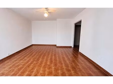 studio 31 m² avec véranda et grenier – centre de saint-raphaël