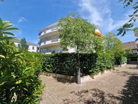 appartement t3 de 61m² habitable situé au 2 -ème étage d'une résidence avec ascenseur et d