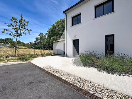 maison neuve puygouzon 4 pièce(s) 97 m2